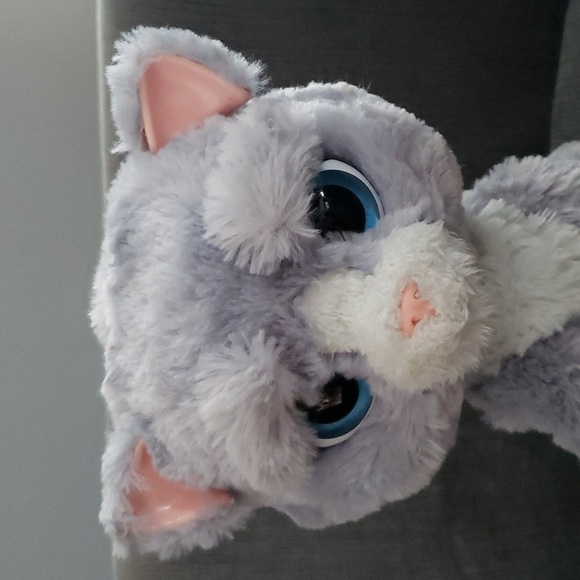 Hasbro FurReal Friends Bootsie the Kitty - Picture 5 of 8